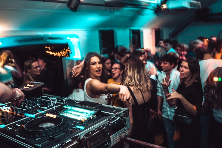DJ akce